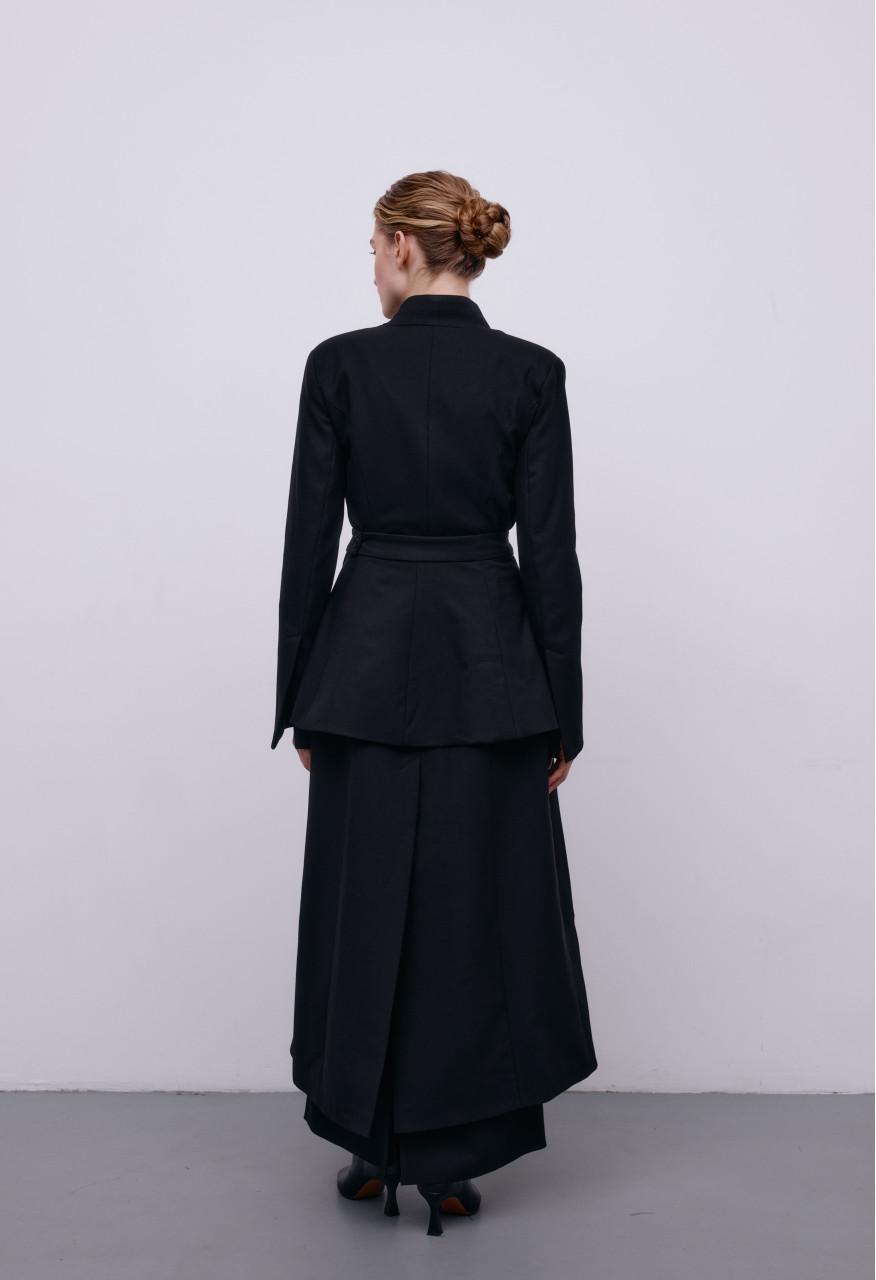 Flagman basque skirt in black