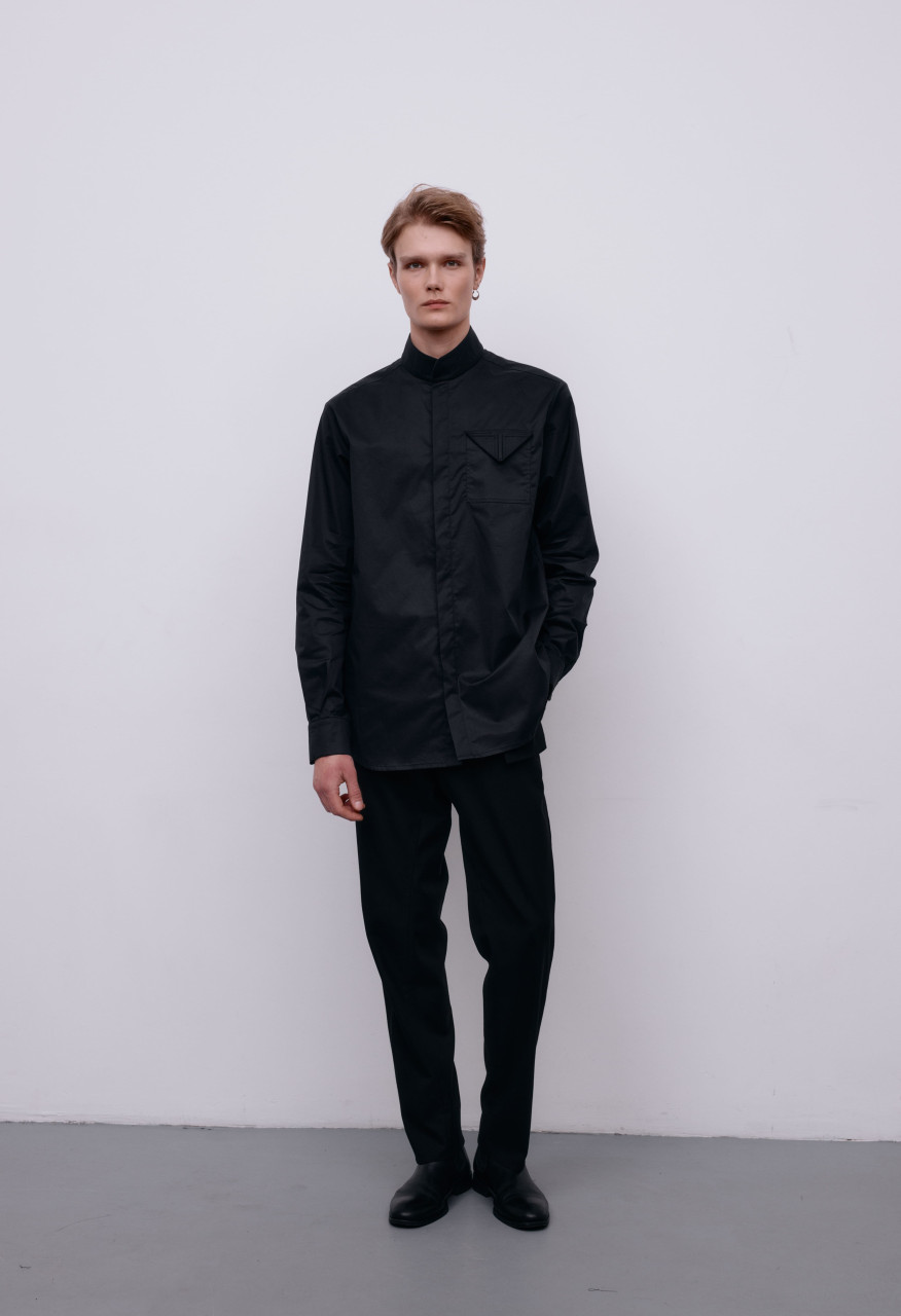 Flagman band-collar black shirt for him