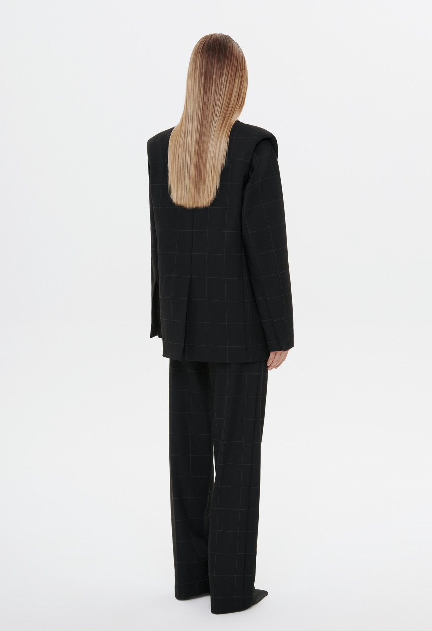 Contour jacket