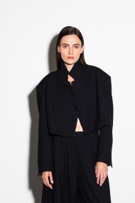 Cropped jacket with a loose silhouette