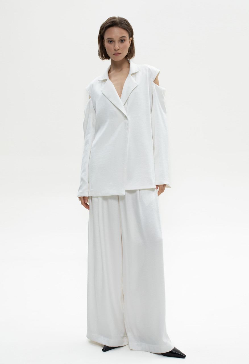 Wide leg milky trousers for her