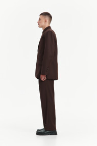 Umber suit 