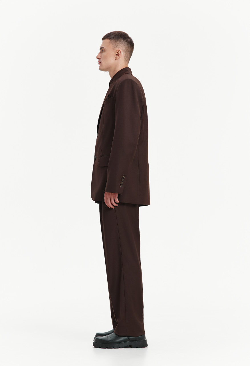 Umber suit 