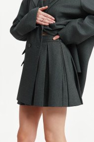Angle skirt