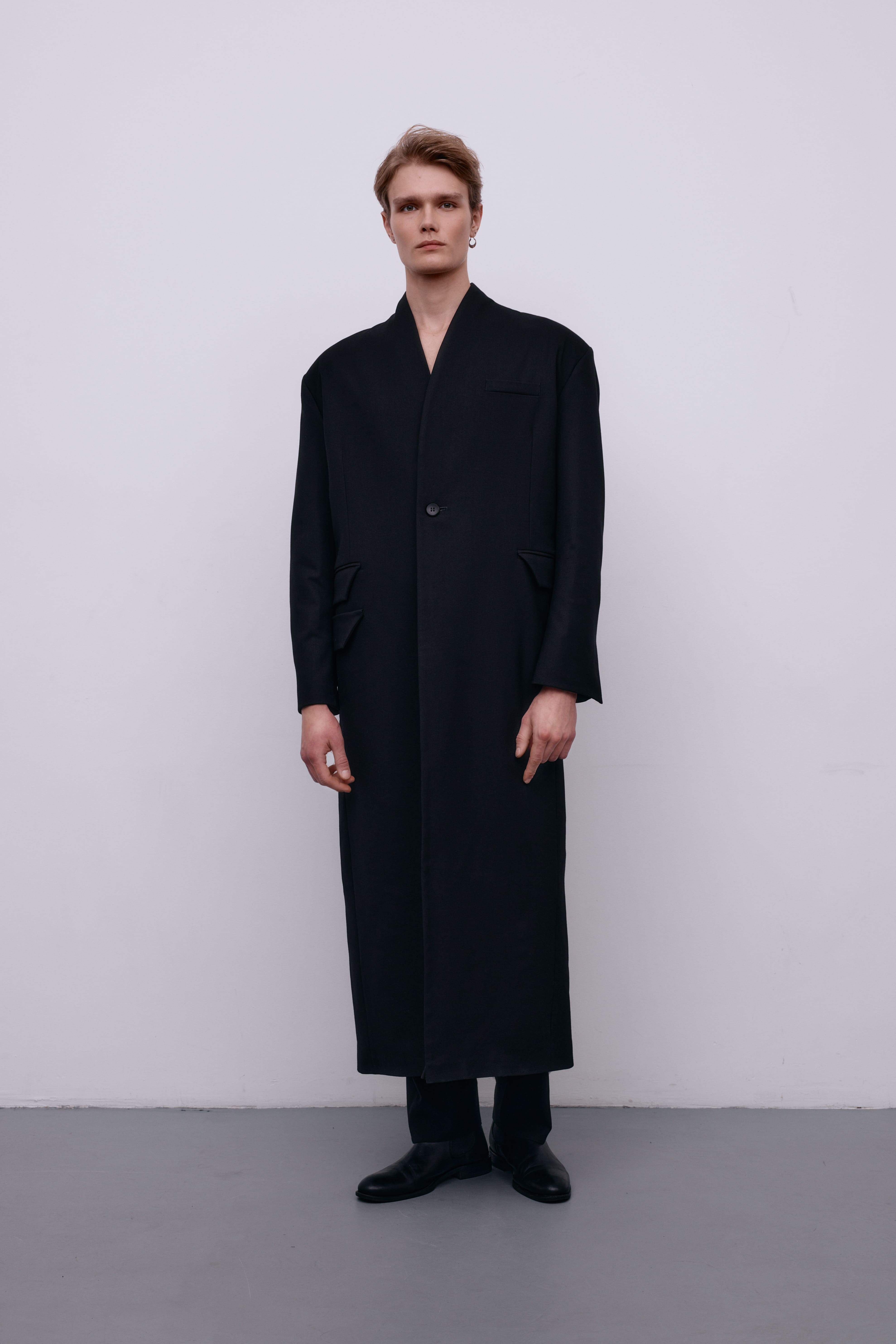 Flagman extra long black jacket for him