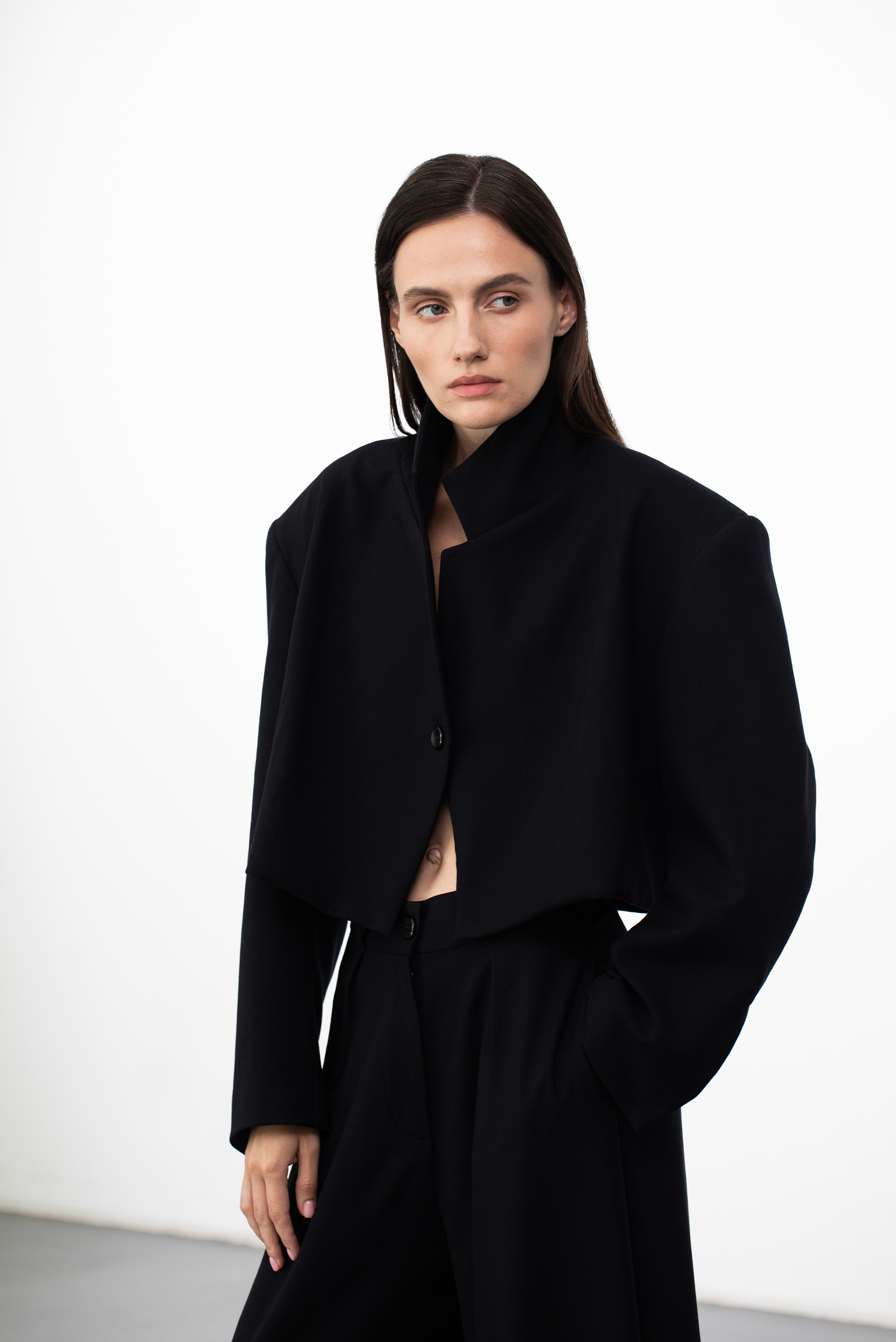 Cropped jacket and skirt-trousers suit