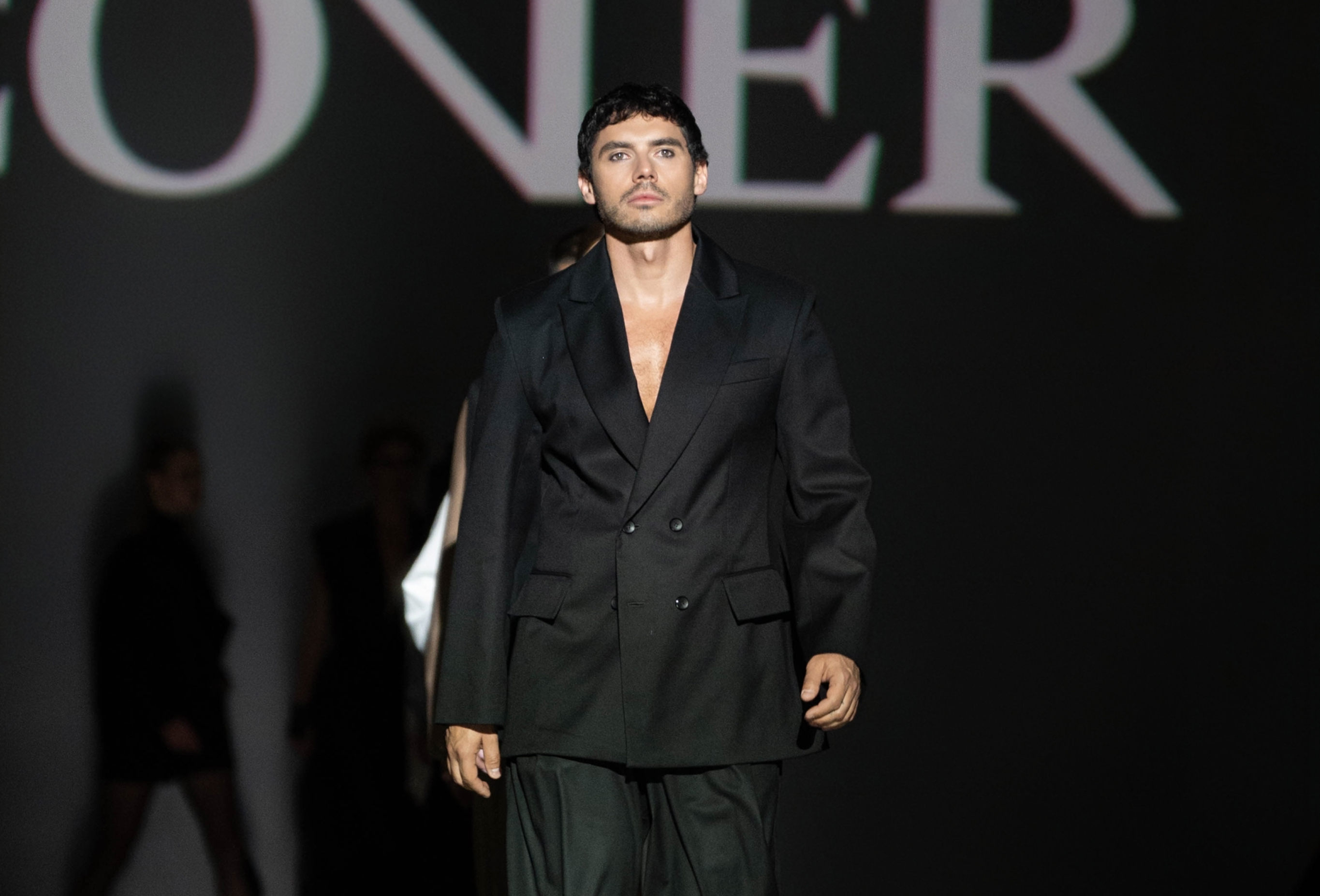 UFW SS’27: COVER presented a collection exploring a new form of sexuality.