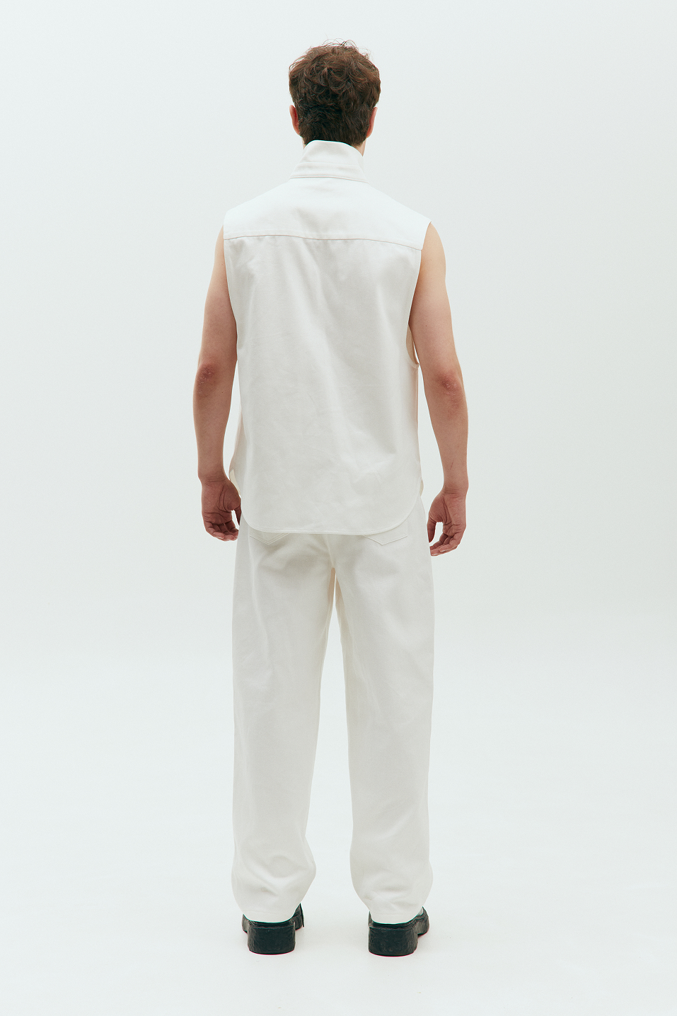 White sleeveless denim shirt