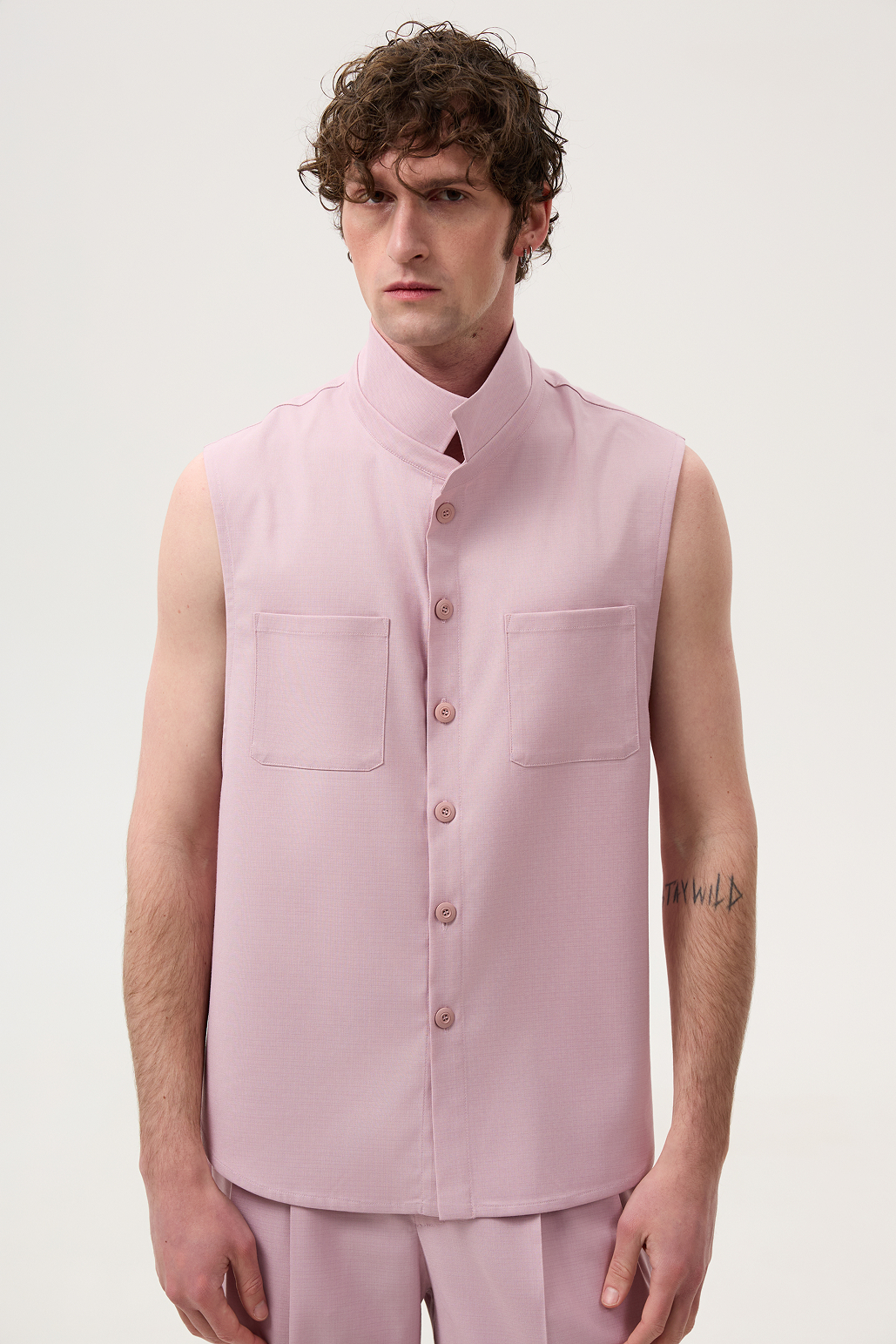 Rose sleeveless shirt 